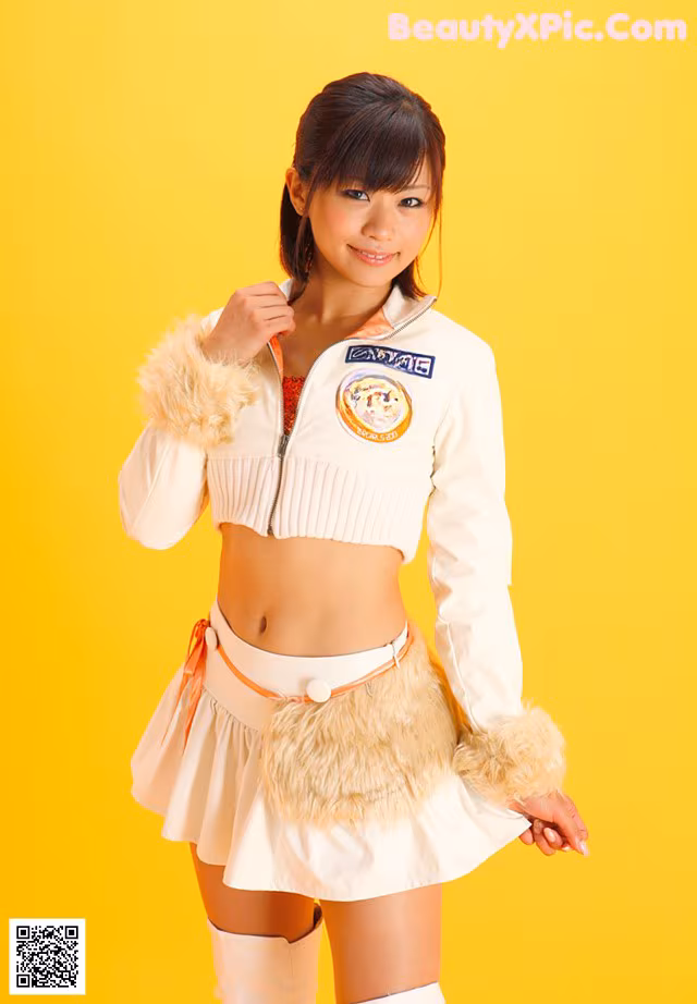 Hitomi Yasueda - Gayshdsexcom Latin Angle